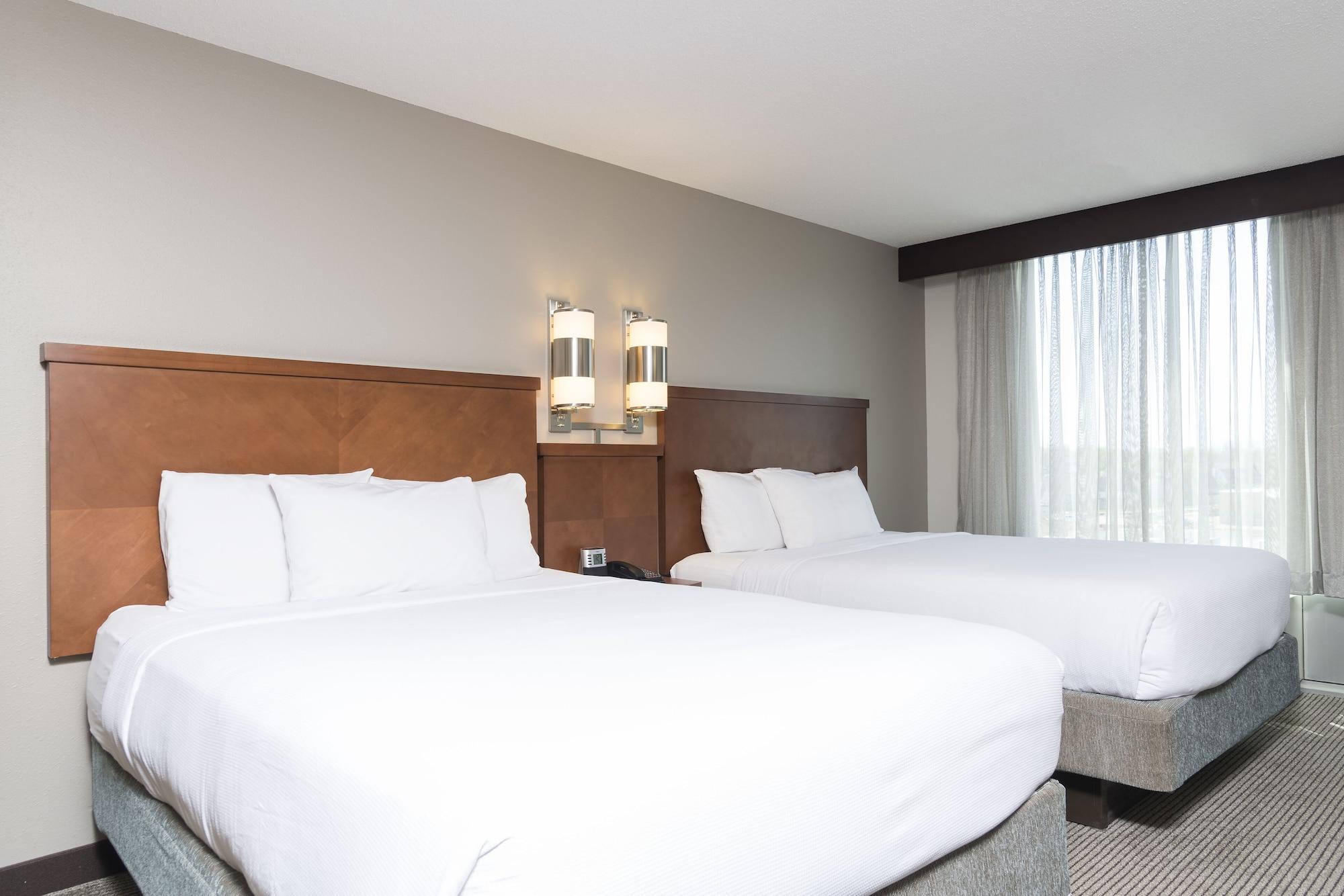 Hyatt Place Hotel 4*